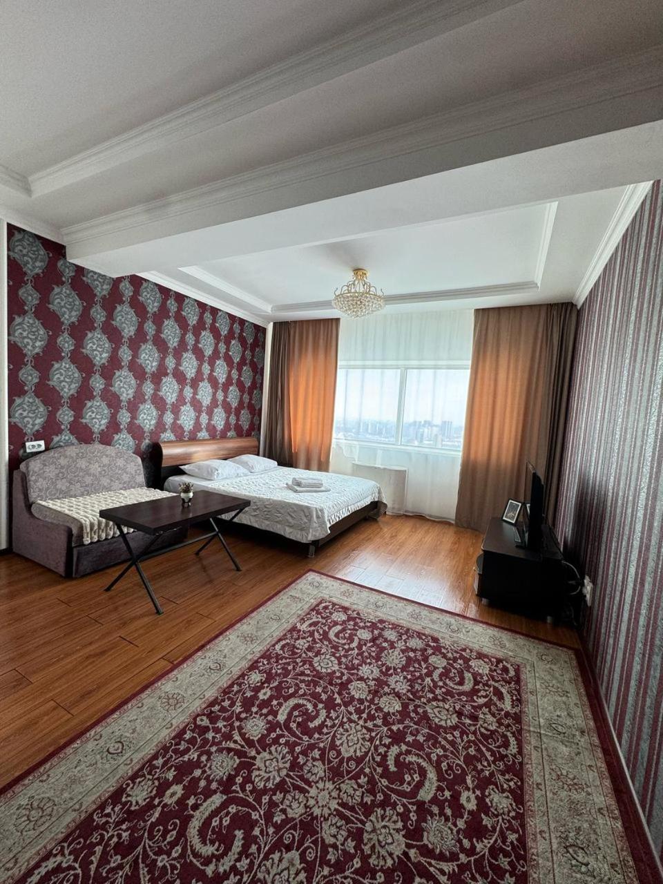 ホテル Sky House Astana エクステリア 写真