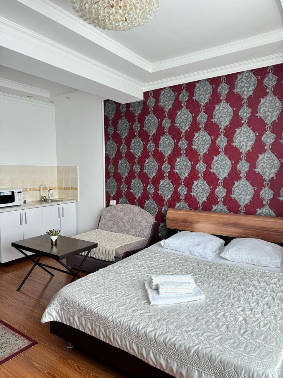 ホテル Sky House Astana エクステリア 写真