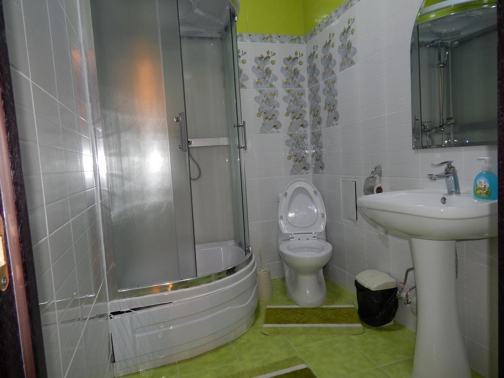 ホテル Sky House Astana 部屋 写真
