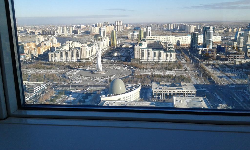 ホテル Sky House Astana 部屋 写真
